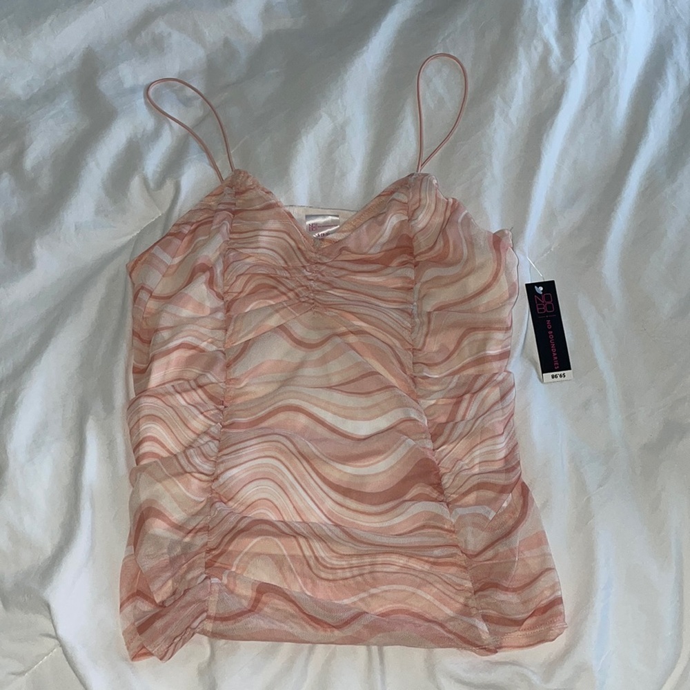 Swirl top
